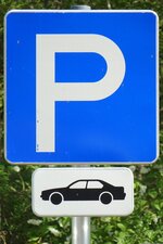 Symbolbild Parkplatz (von Pixabay Semevent)
