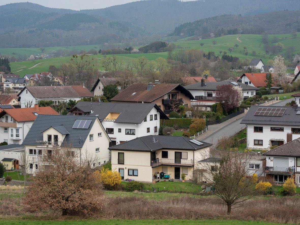 Blick auf den Rothenklingenweg und die Eichhornshöhe